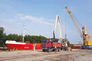 port handlowy kołobrzeg