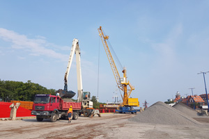 port handlowy kołobrzeg