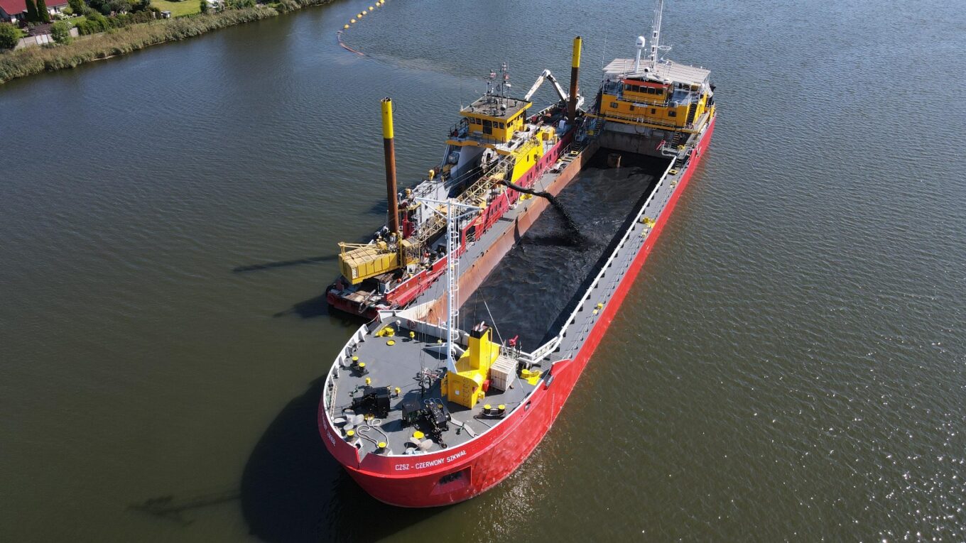 CZSZ-Czerwony Szkwał